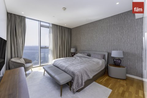 Apartment in Dubai 4 bedrooms, 238.1 sq.m. № 69384 - photo 18