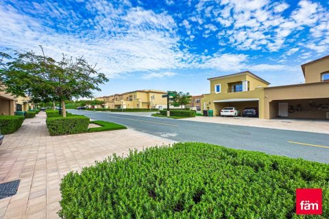 Villa en Dubai, 3 dormitorios, 325 m², № 137527 - foto 15