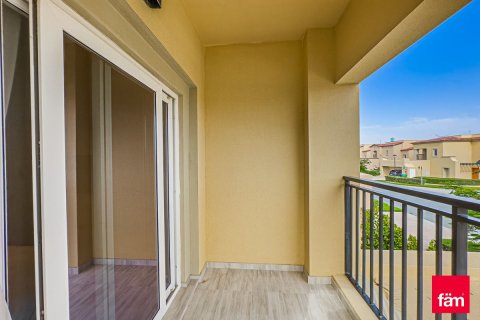 Villa en Dubai, 3 dormitorios, 325 m², № 137527 - foto 11