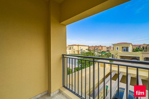 Villa en Dubai, 3 dormitorios, 325 m², № 137527 - foto 12