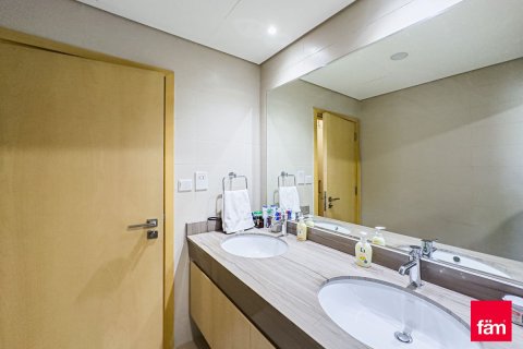 Villa en Dubai, 3 dormitorios, 325 m², № 137528 - foto 27