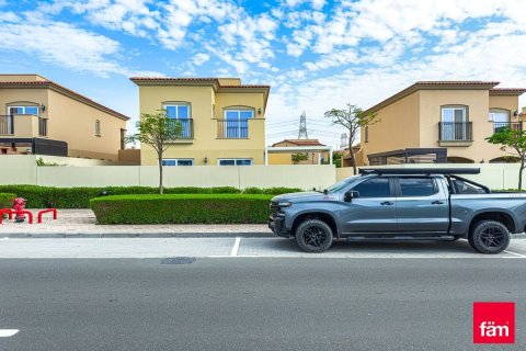 Villa en Dubai, 3 dormitorios, 325 m², № 137528 - foto 19