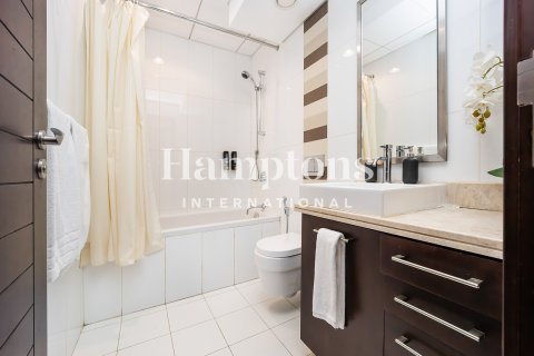Apartment in Downtown Dubai (Downtown Burj Dubai), Dubai 2 bedrooms, 108.00902780 sq.m. № 102415 - photo 9