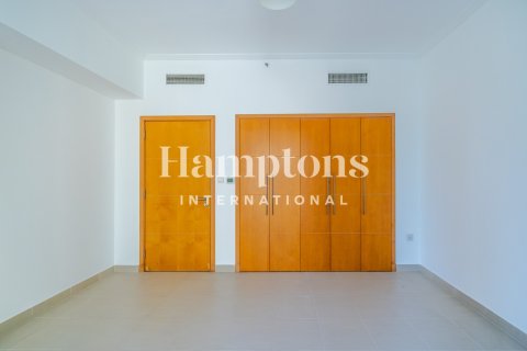 Снять в аренду квартиру в The Address Dubai Marina, Дубай Марина, Дубай: 2 спальни, 125.41997903м², № 102412 - фото 3