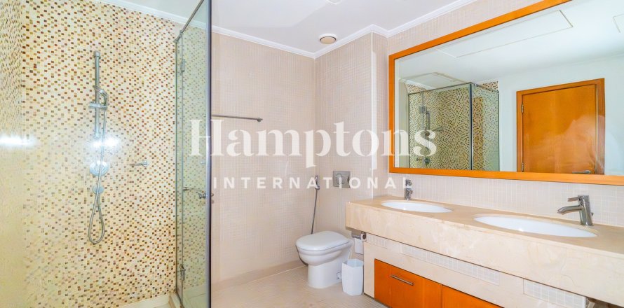 Квартира в The Address Dubai Marina, Дубай Марина, Дубай, 2 спальни, 125.42м², № 102412