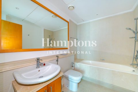 Снять в аренду квартиру в The Address Dubai Marina, Дубай Марина, Дубай: 2 спальни, 125.41997903м², № 102412 - фото 14