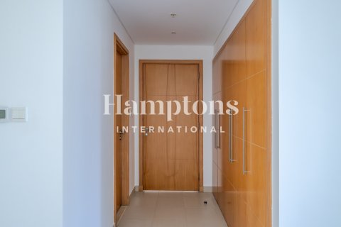 Снять в аренду квартиру в The Address Dubai Marina, Дубай Марина, Дубай: 2 спальни, 125.41997903м², № 102412 - фото 15