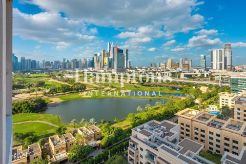 Apartment in The Views 1, The Views, Dubai 2 bedrooms, 117.89019088 sq.m. № 102411 - photo 2