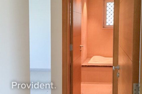 Villa en Jumeirah Park, Dubai, 3 dormitorios, № 2613 - foto 6