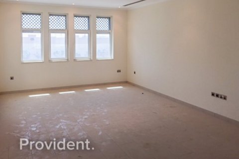 Villa en Jumeirah Park, Dubai, 3 dormitorios, № 2613 - foto 3