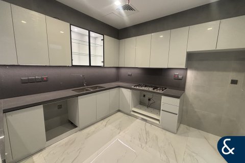 Villa en Al Furjan, Dubai, 4 dormitorios, 222 m², № 91433 - foto 6