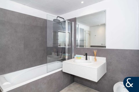 Appartement à Rimal, Jumeirah Beach Residence, Dubai, 3 chambres, 179 m², № 91438 - photo 12