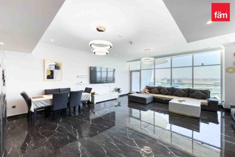 Apartment in Dubai Marina, Dubai 2 bedrooms, 158.2 sq.m. № 23135 - photo 1