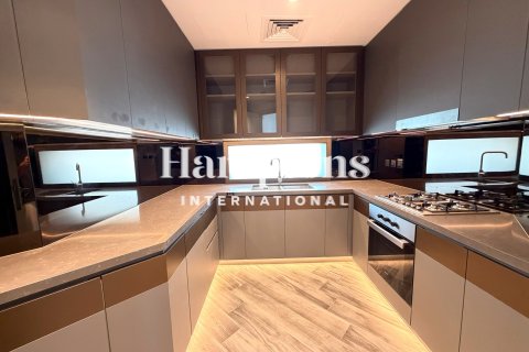 Apartment in Marasi Business Bay, Business Bay, Dubai 2 bedrooms, 116.84689019 sq.m. № 124483 - photo 9