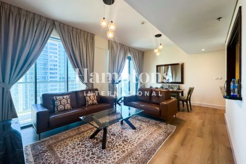 Apartamento en The Views 1, The Views, Dubai, 2 dormitorios, 131.45774500 m², № 124487 - foto 4