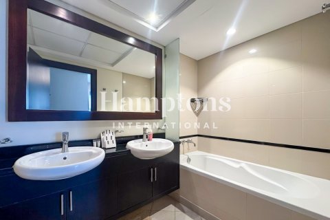Apartamento en The Views 1, The Views, Dubai, 2 dormitorios, 131.45774500 m², № 124487 - foto 16