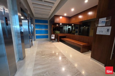 Снять в аренду квартиру в Дубае: 3 спальни, 158.2м², № 42077 - фото 11