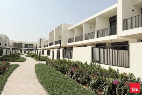 Townhouse in Town Square, Dubai 3 bedrooms, 174 sq.m. № 50079 - photo 3