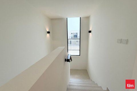 Townhouse in Town Square, Dubai 3 bedrooms, 174 sq.m. № 50079 - photo 12