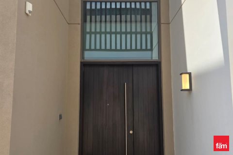 Villa in Al Furjan, Dubai 4 bedrooms, 587.7 sq.m. № 50080 - photo 13