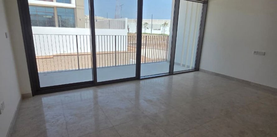 Villa in Al Furjan, Dubai 4 bedrooms, 587.7 sq.m. № 50080