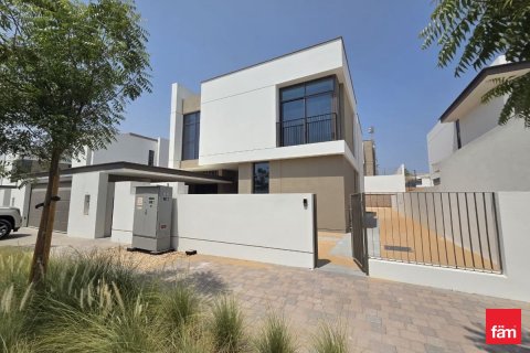 Villa in Al Furjan, Dubai 4 bedrooms, 587.7 sq.m. № 50080 - photo 15