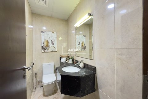 Apartment in Al Furjan, Dubai 2 bedrooms, 121.7 sq.m. № 43191 - photo 12