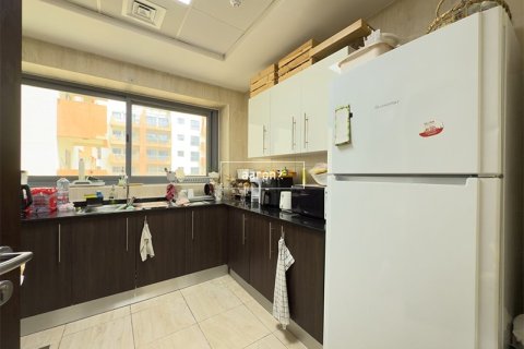 Apartment in Al Furjan, Dubai 2 bedrooms, 121.7 sq.m. № 43191 - photo 9