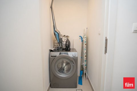 Apartment in Umm Suqeim, Dubai 1 bedroom, 74.5 sq.m. № 84740 - photo 17