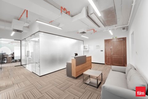 Office in Dubai 368.8 sq.m. № 84731