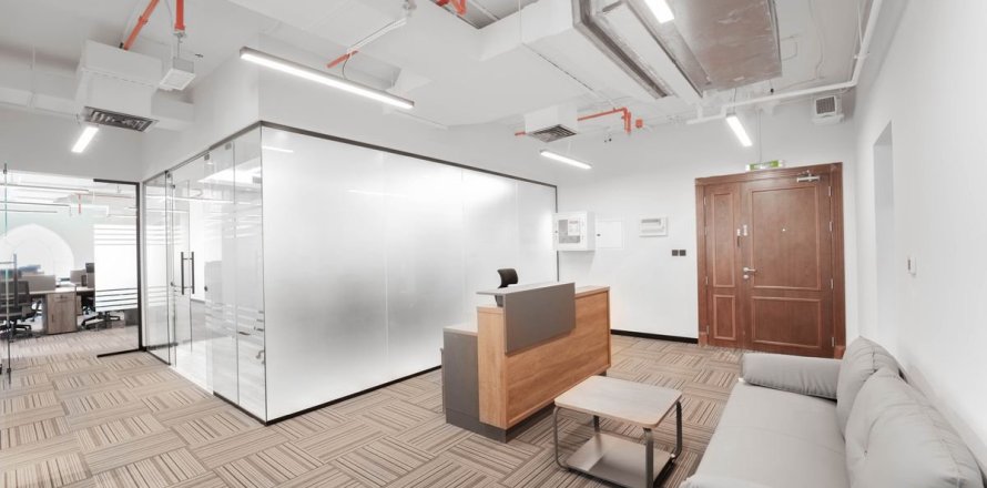 Office in Dubai 368.8 sq.m. № 84731