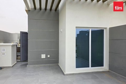 Adosado en Dubai, 3 dormitorios, 112.2 m², № 84730 - foto 9