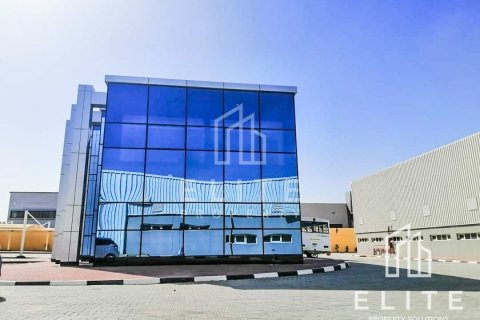 Entrepôt à Dubai, 8288 m², № 38870 - photo 8
