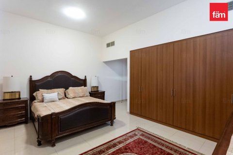 Villa en Dubai, 5 dormitorios, 755.9 m², № 52113 - foto 12