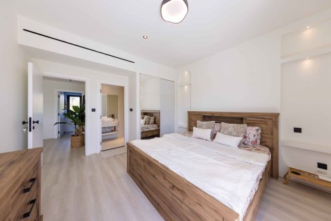 Купить виллу в Арабиан Ранчес, Дубай: 4 спальни, 390м², № 75485 - фото 10