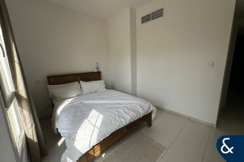 Villa en Springs 11, The Springs, Dubai, 2 dormitorios, 157 m², № 76739 - foto 13