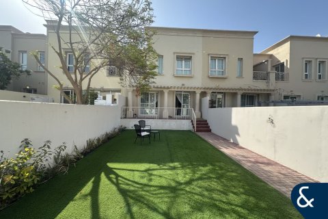 Villa en Springs 11, The Springs, Dubai, 2 dormitorios, 157 m², № 76739 - foto 1