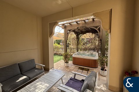 Apartamento en The Old Town Island, Old Town, Dubai, 2 dormitorios, 196 m², № 76740 - foto 20