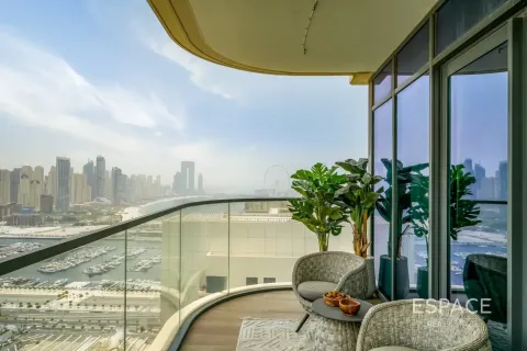Apartment in Dubai Harbour, Dubai 3 bedrooms, 163 sq.m. № 122560 - photo 3