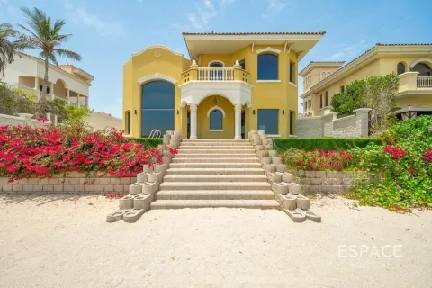 Villa in Palm Jumeirah, Dubai 4 bedrooms, 465 sq.m. № 122562 - photo 14