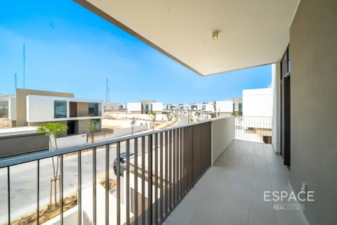 Townhouse in Al Furjan, Dubai 5 bedrooms, 442 sq.m. № 122561 - photo 18