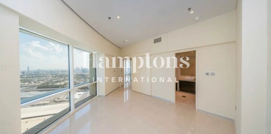 Appartement à Sheikh Zayed Road, Dubai, 2 chambres, 108.046 m², № 96563