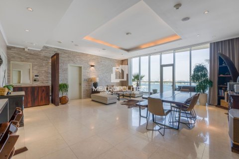 شقة في Tiara Residences, نخلة جميرا, دبي 3 غرف نوم, 222 م² رقم 15295 - صورة 2