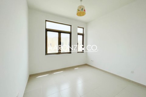 Adosado en Mira Oasis 2, Reem, Dubai, 4 dormitorios, 343 m², № 55383 - foto 8