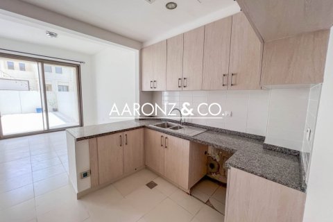 Adosado en Mira Oasis 2, Reem, Dubai, 4 dormitorios, 343 m², № 55383 - foto 14