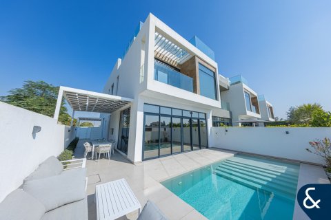 تاون هاوس في Jumeirah Luxury, عقارات جميرا للغواف, دبي 4 غرف نوم, 317 م² رقم 75797 - صورة 1