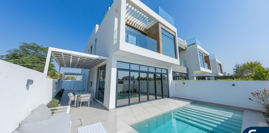 Adosado en Jumeirah Luxury, Jumeirah Golf Estates, Dubai, 4 dormitorios, 317 m², № 75797