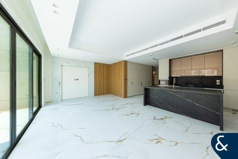 Townhouse in Jumeirah Golf Estates, Dubai 3 bedrooms, 204 sq.m. № 75802 - photo 4