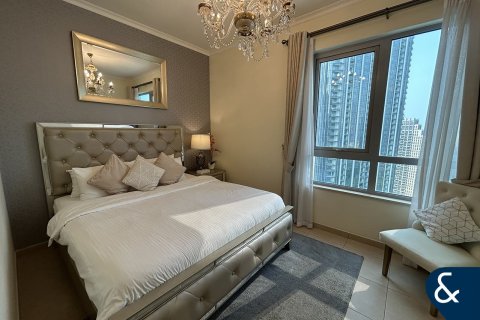 Apartment in Downtown Dubai (Downtown Burj Dubai), Dubai 3 bedrooms, 193 sq.m. № 75801 - photo 4