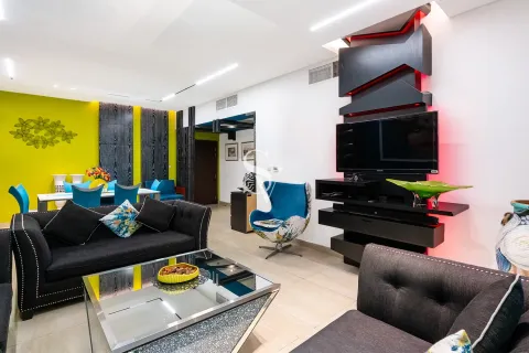 Apartment in Al Furjan, Dubai 2 bedrooms, 183 sq.m. № 95021 - photo 5